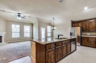 5249 Buffalo Gap Trail in Fort Worth, TX - Building Photo - Building Photo