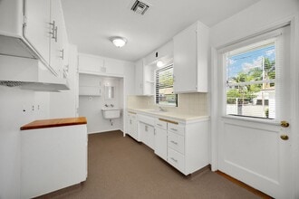 9633 Florpark St in Pico Rivera, CA - Building Photo - Building Photo