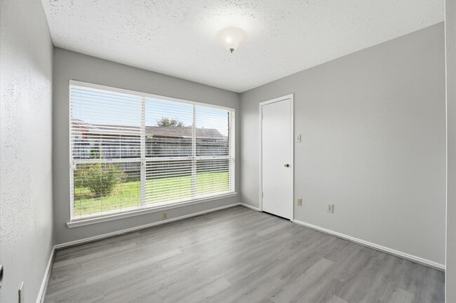 property at 7011 Lost Thicket Dr