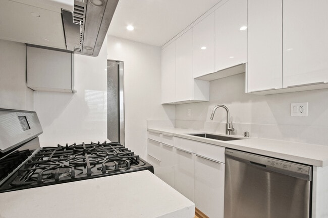 1451 Franklin St, Unit 2 in Santa Monica, CA - Building Photo - Building Photo