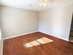 6710 England St in Houston, TX - Building Photo - Building Photo