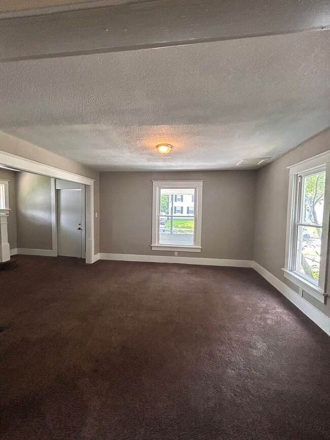 2513 Thompson Ave in Fort Wayne, IN - Building Photo - Building Photo