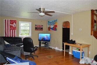 3417 Blue Ridge Dr in Bethlehem, PA - Building Photo - Building Photo