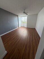 2333 Feather Sound Dr, Unit A603 in Clearwater, FL - Building Photo