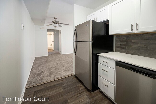 1760 Tomlinson Rd in Philadelphia, PA - Building Photo - Building Photo