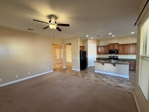 15234 W Voltaire St in Surprise, AZ - Building Photo - Building Photo