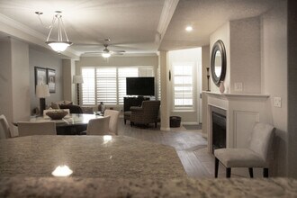 5 S 500 W, Unit 103 in Salt Lake City, UT - Building Photo - Building Photo