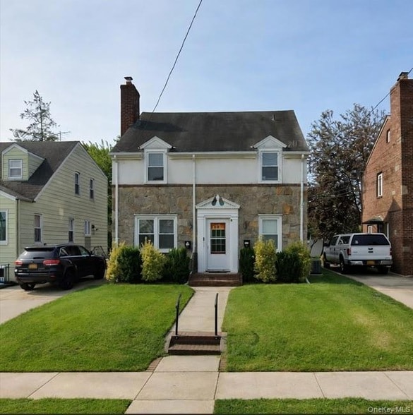 property at 69 Sheridan Ave