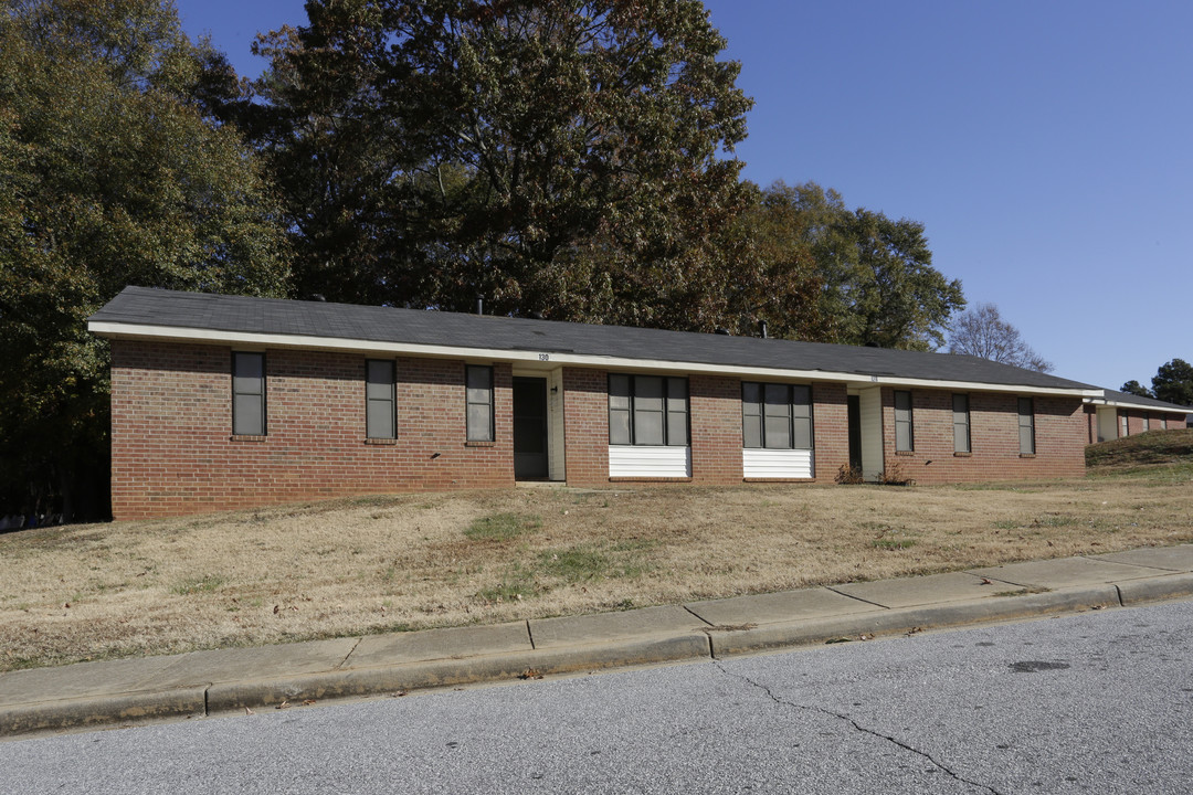 Kelly Acres in Woodruff, SC - Building Photo