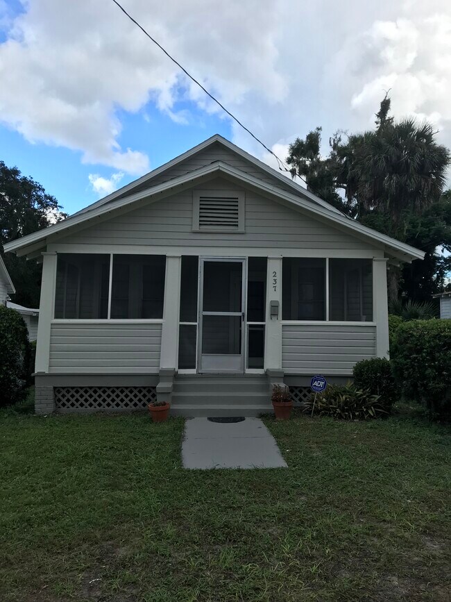 237 S Clara Ave Rentals in DeLand, FL