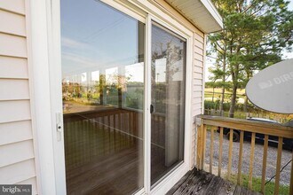 33372 River View Ave in Millsboro, DE - Foto de edificio - Building Photo