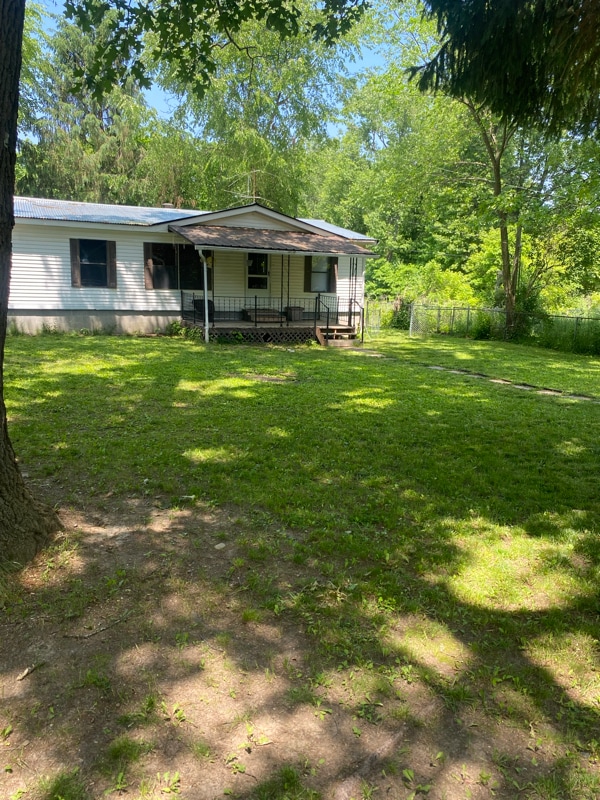 property at 1071 E Barron Rd