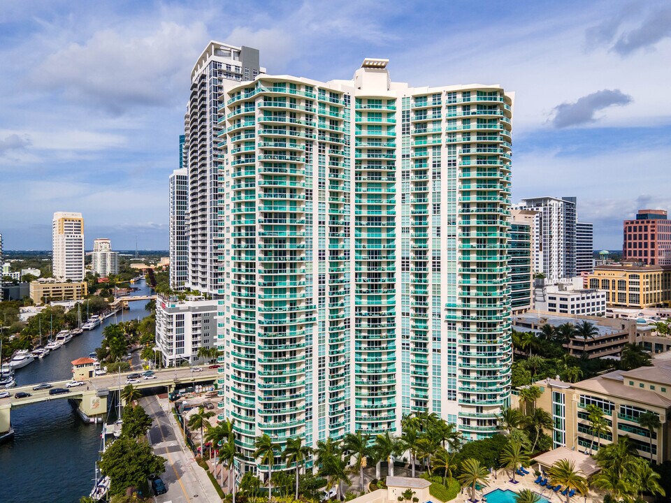 Watergarden in Fort Lauderdale, FL - Foto de edificio