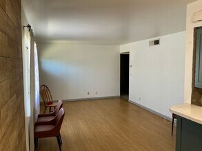 45652 Lantana Ave in Palm Desert, CA - Foto de edificio - Building Photo