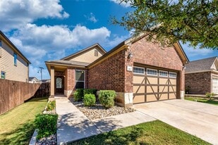 2950 E Old Settlers Blvd in Round Rock, TX - Building Photo