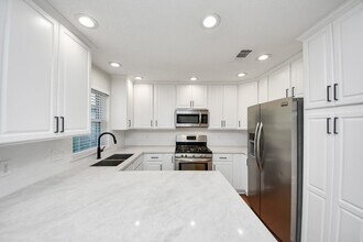 2506 Lively Ln in Sugar Land, TX - Building Photo - Building Photo