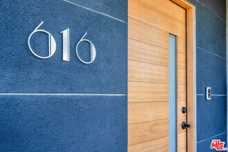 616 W Ellis Ave in Inglewood, CA - Foto de edificio - Building Photo