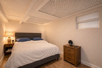 2105 New York Ave, Unit Basement in Union City, NJ - Building Photo - Building Photo