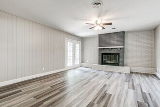 2009 Fordham Ln in Denton, TX - Building Photo - Building Photo