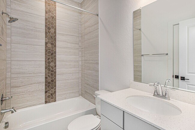 property at 15018 Bonham Shore Dr