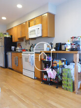 1033 Tremont St, Unit 1 in Boston, MA - Building Photo - Building Photo