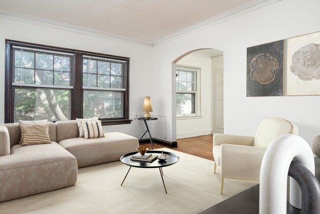 2610-18 Fremont Ave S