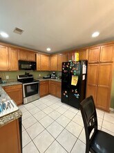 166 Old Pond Cir in Port Wentworth, GA - Building Photo - Building Photo