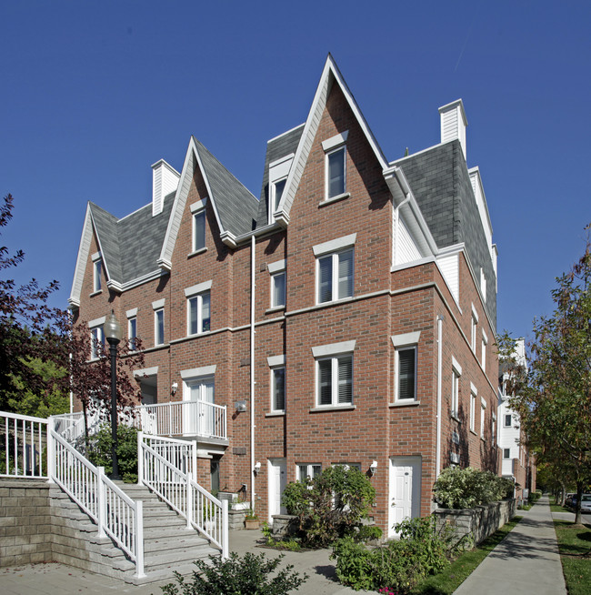 12 Sudbury St in Toronto, ON - Building Photo - Primary Photo