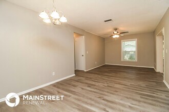 353 E Orange St in Altamonte Springs, FL - Building Photo - Building Photo