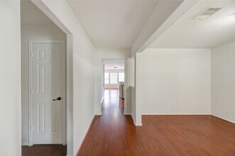 18434 Ranch View Trail in Houston, TX - Building Photo - Building Photo