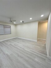 108 NW 3rd Ave in Hallandale Beach, FL - Building Photo - Building Photo