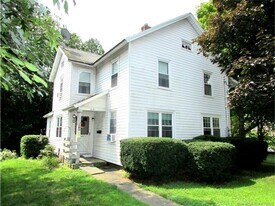 475 Migeon Ave in Torrington, CT - Building Photo
