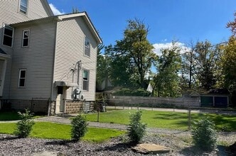205 Seminary St in Berea, OH - Building Photo - Building Photo