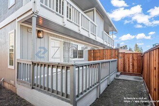 29215 Dixon St in Hayward, CA - Building Photo - Building Photo