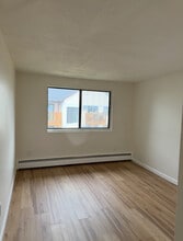 5 Lancelot Ct, Unit Lancelot court in Salem, NH - Building Photo - Building Photo