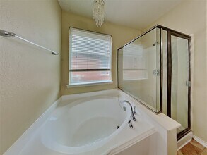 21349 Thurston Crossing Dr in Porter, TX - Building Photo - Building Photo