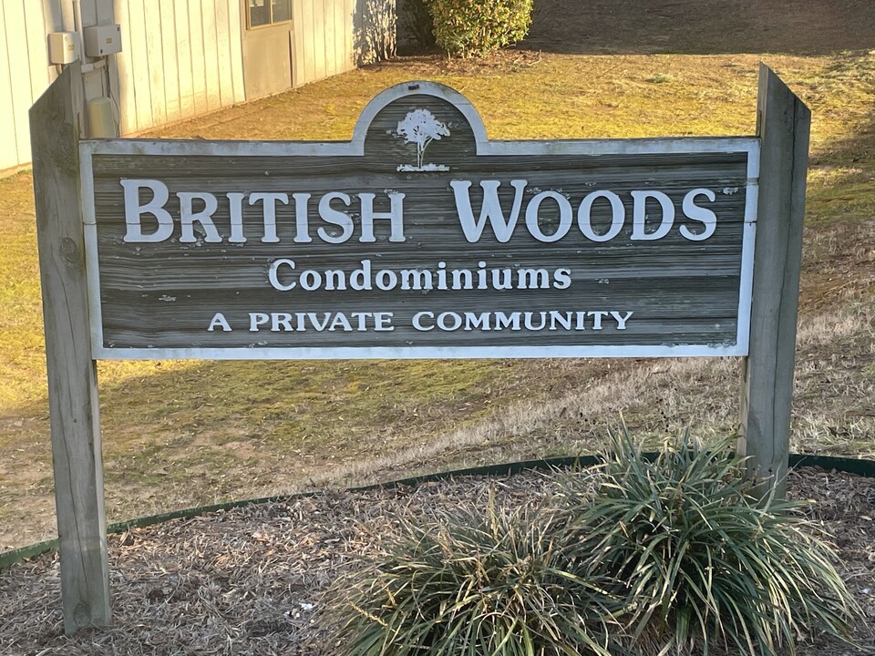 2250 Sunderland Rd in Winston-Salem, NC - Building Photo