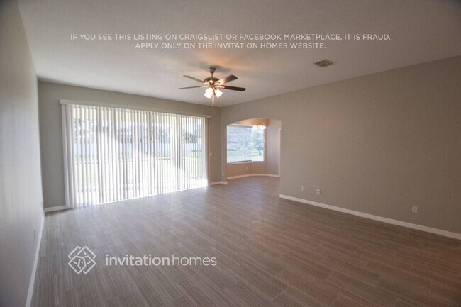 2529 Pan American Blvd in North Port, FL - Building Photo - Building Photo