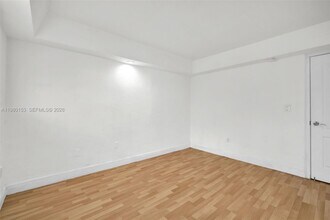 3245 Virginia St in Miami, FL - Building Photo - Building Photo