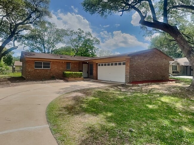 property at 10322 Antrim Ln