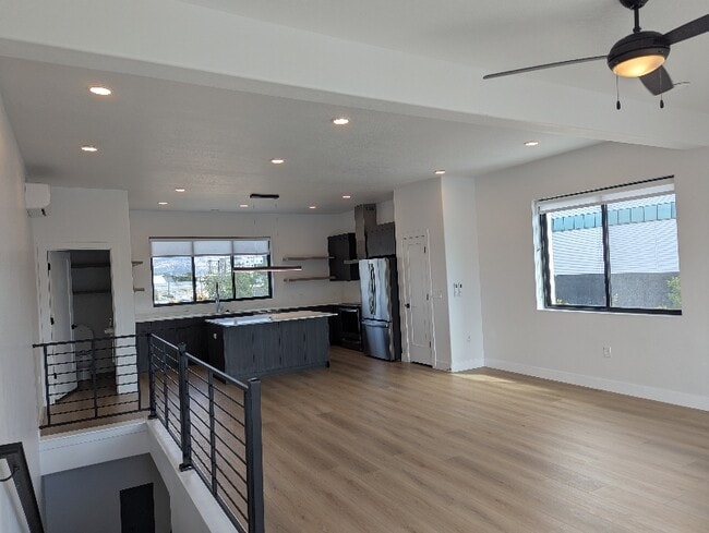 44 W Iko Ave in Millcreek, UT - Building Photo - Building Photo