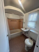 1915 Auburn St in Klamath Falls, OR - Building Photo - Building Photo