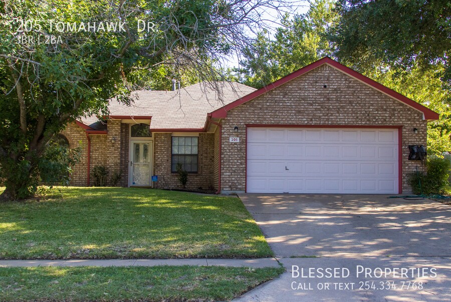 205 Tomahawk Dr in Harker Heights, TX - Building Photo