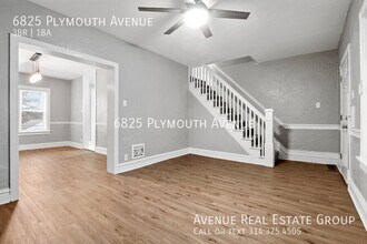 6825 Plymouth Ave in University City, MO - Building Photo - Building Photo