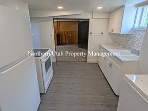 3041 Monroe Blvd in Ogden, UT - Building Photo - Building Photo