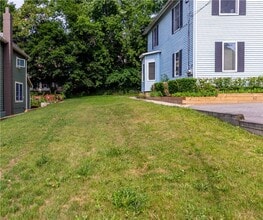 108 Charles Colman Blvd in Pawling, NY - Building Photo - Building Photo
