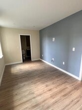 289 Central St in Lowell, MA - Building Photo - Building Photo