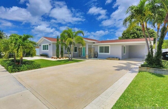 property at 1474 Cochran Dr