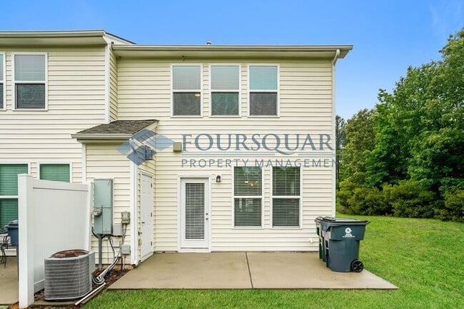 1220 Falcon Ridge Ln in Morrisville, NC - Building Photo - Building Photo