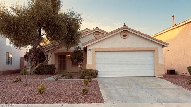 property at 1576 Comfort Hills St